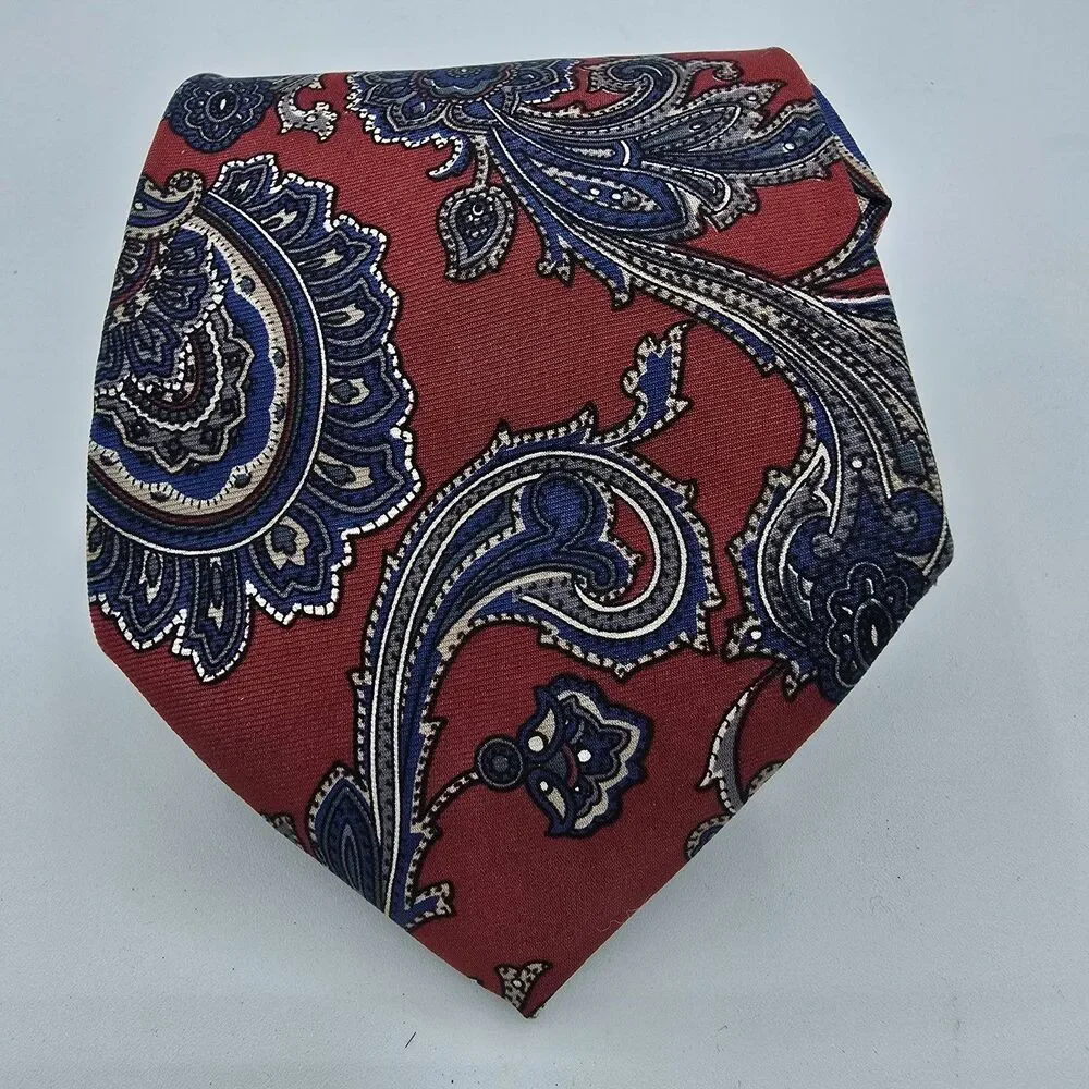 Vintage 1990s Christian Dior Red And Blue Menswear Necktie 55 X 3 Inches Silk